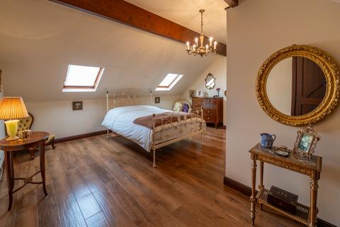 2 bedroom barn conversion for sale, Mill Lane, Little Aston, WS9