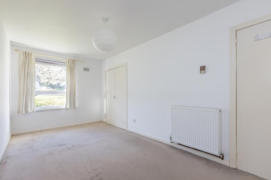 73328 West Crt-011