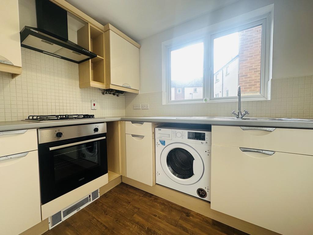 Kitchen b