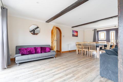 4 bedroom barn conversion for sale, Aylsham Road, North Walsham