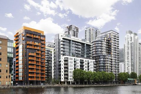 2 bedroom flat to rent, Millharbour, London E14