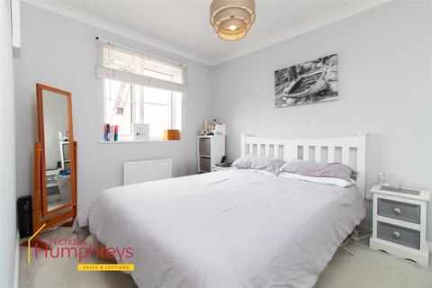 3 bedroom terraced house for sale, Old Manor Close, Wimborne