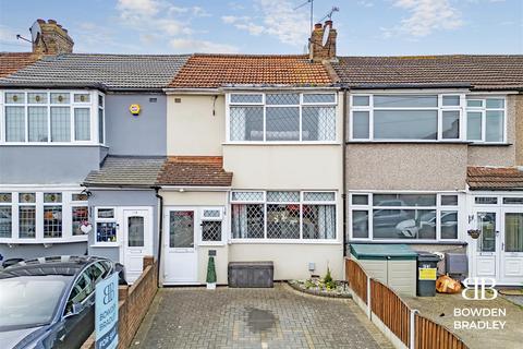 121 Linley Crescent, Romford, RM7 8RB
