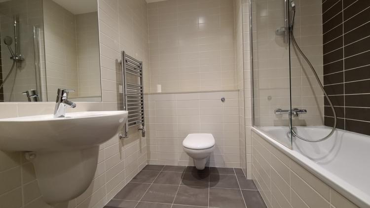 C703 bath