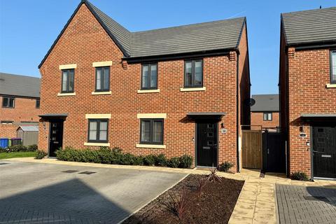 2 bedroom semi-detached house for sale, Swallow Gate, Saxilby