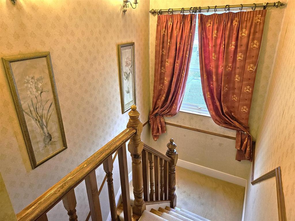 Staircase.jpg