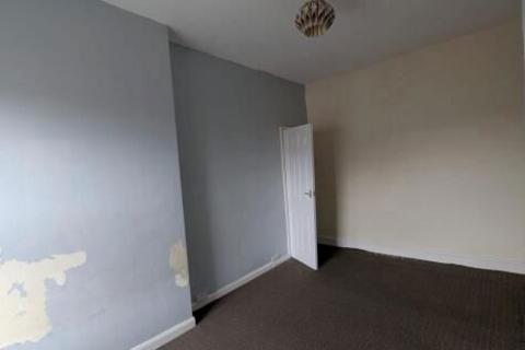 38 Back Mount Pleasant, Leeds, LS10 3TD