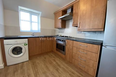 2 bedroom apartment to rent, Manchester Road, Manchester M27