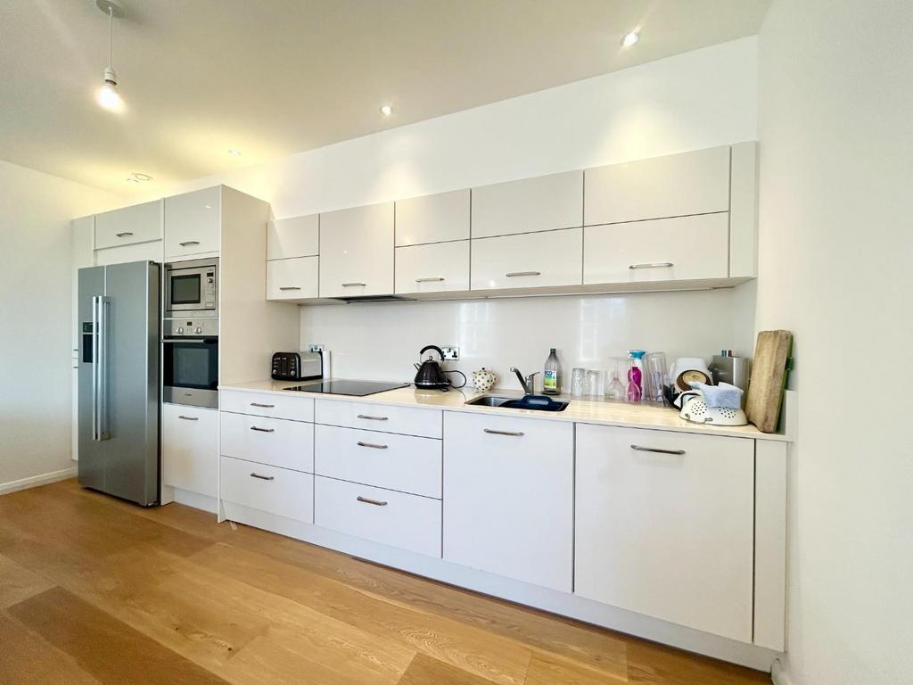 Kitchen .jpg