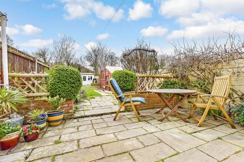 39 Glack Road, Deal, CT14 9ND