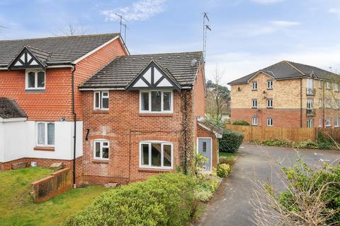 undefined, Eyston Drive, Weybridge, Surrey, KT13