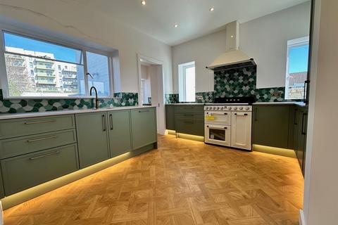 5 bedroom detached house for sale, Green Street, St. Helier JE2