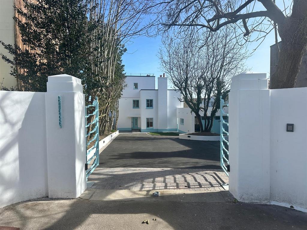 IMG 3647.jpg