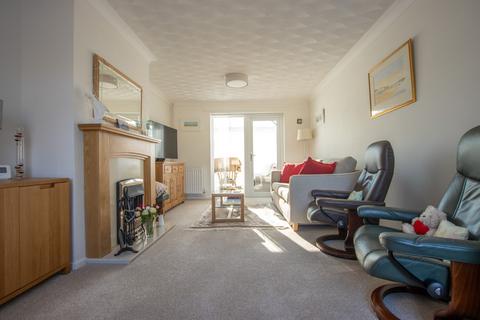 3 bedroom detached bungalow for sale, Gidney Drive, Heacham