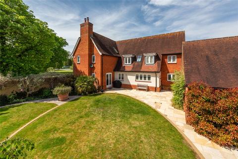 4 bedroom detached house for sale, Oakley Gardens, Betchworth, Surrey, RH3