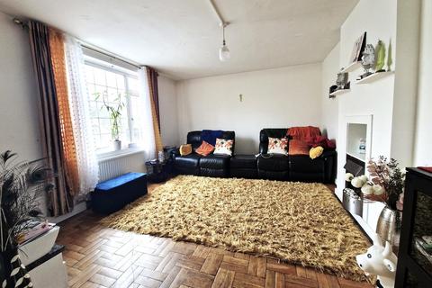 3 bedroom semi-detached house for sale, Amersham Road, Romford, Essex. RM3 9JA
