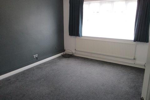 2 bedroom flat to rent, Essington Court, Mount Pleasant Avenue, Exmouth
