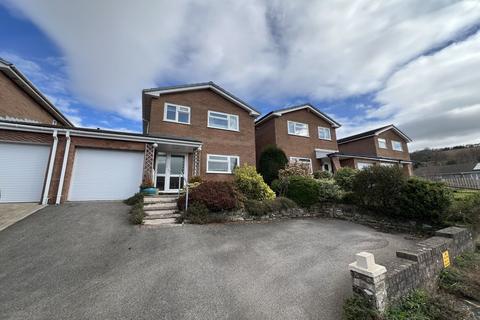 3 bedroom link detached house to rent, Oakfield Drive, Crickhowell, NP8