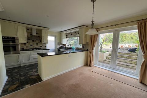 3 bedroom link detached house to rent, Oakfield Drive, Crickhowell, NP8