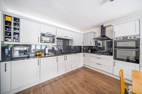 2 bedroom flat for sale, Foxley Lane, Purley, CR8