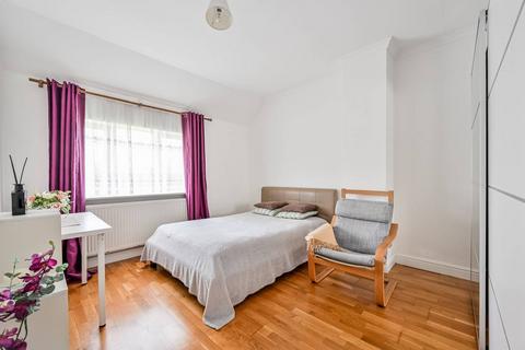 507 Westhorne Avenue, London, SE9 6DJ