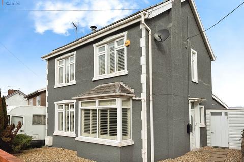 3 bedroom detached house for sale, Heol Canola, Bryncoch, Bryncethin, Bridgend County. CF32 9TT
