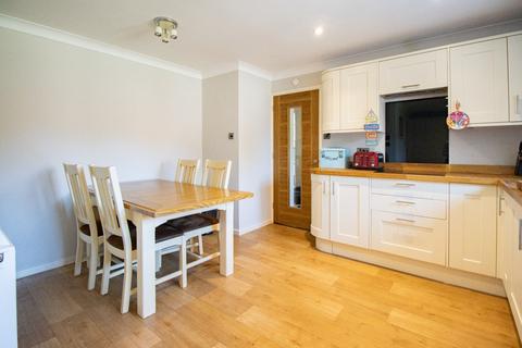 2 bedroom detached bungalow for sale, Gidney Drive, Heacham, King's Lynn, Norfolk, PE31