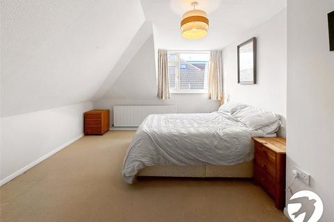 3 bedroom bungalow for sale, Shaftesbury Drive, Maidstone, Kent, ME16