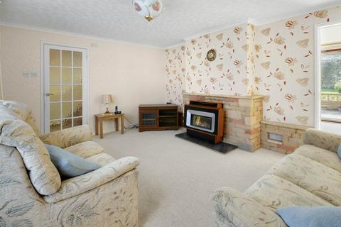 3 bedroom semi-detached house for sale, Timline Green, Bracknell RG12