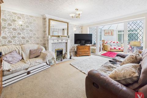 2 bedroom semi-detached house for sale, Stoneygate Road, Luton LU4