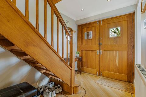 8 Horton Way, Farningham, Dartford, DA4 0DQ