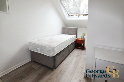 1 bedroom apartment to rent, Fernhill Road, Haverfordwest SA61 1LE