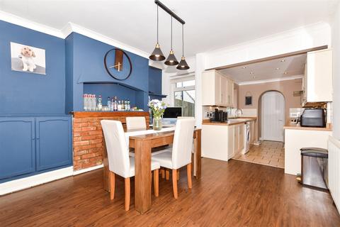 2 bedroom terraced house for sale, Bramley Road, Snodland, Kent
