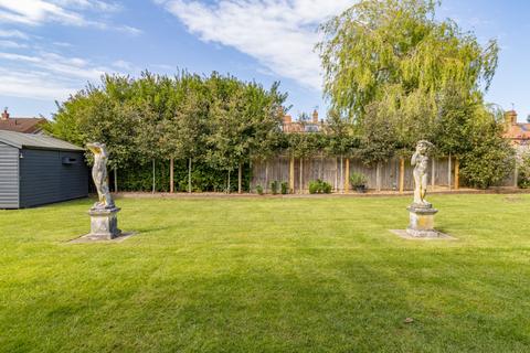4 bedroom detached house for sale, Mill Gardens, Snettisham