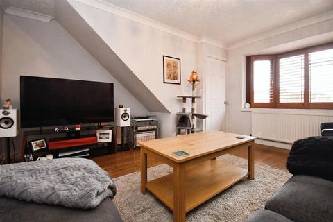 9 Garbutt Close, Preston, Hull, HU12 8XZ