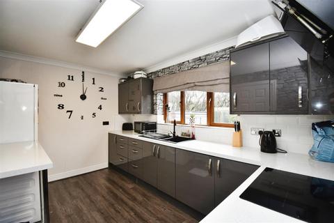 9 Garbutt Close, Preston, Hull, HU12 8XZ
