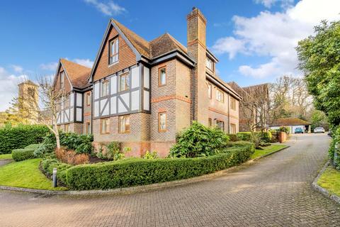 2 bedroom flat for sale, The Avenue, Tadworth KT20