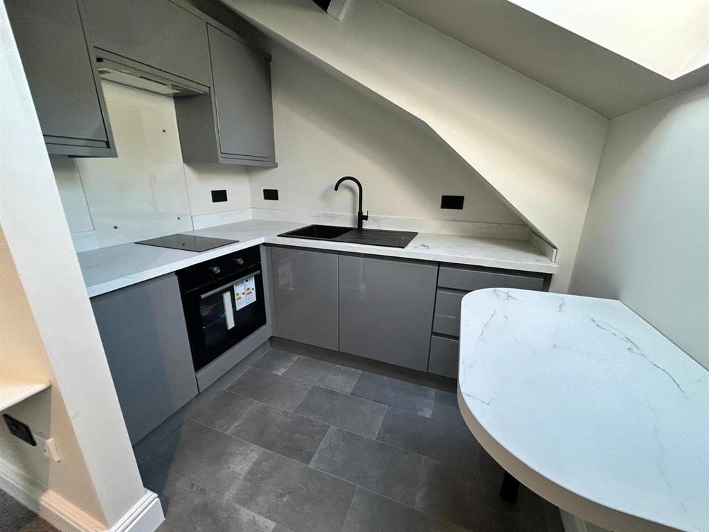 Whats App Image 2025-04-01 at 14.32.51.jpeg