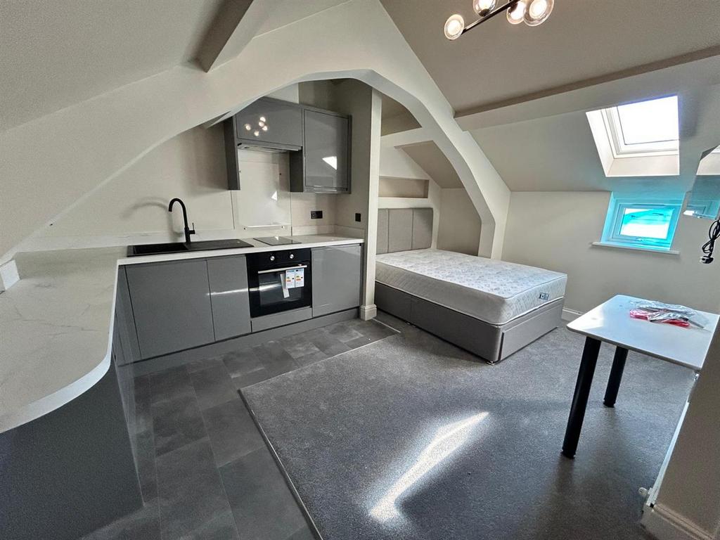 Whats App Image 2025-04-01 at 14.32.50 (5).jpeg