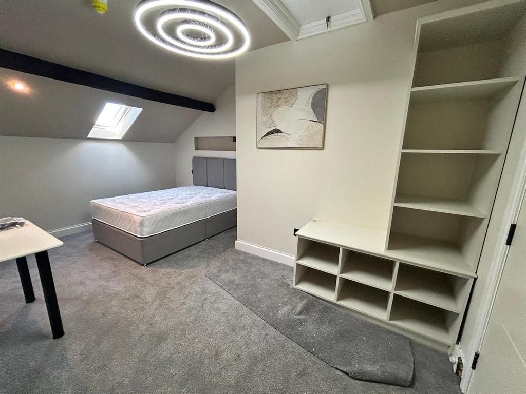 Whats App Image 2025-04-01 at 14.32.50 (16).jpeg