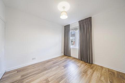 192 Coteford Street, London, SW17 8NU
