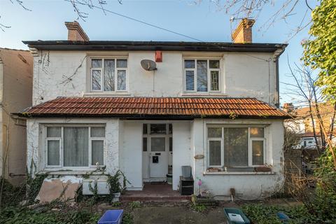 5 bedroom detached house for sale, Love Lane, Mitcham CR4