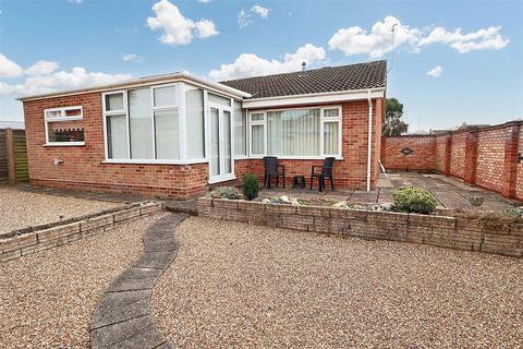 2 bedroom detached bungalow for sale, Spencer Drive, Lowestoft