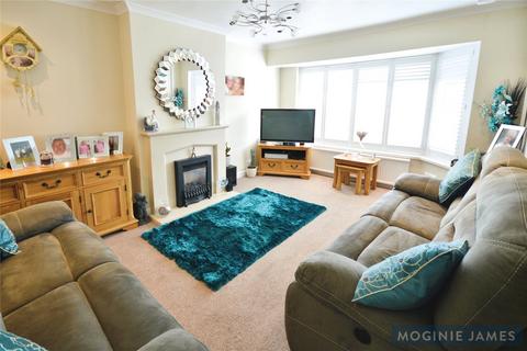 3 bedroom bungalow for sale, Hampton Crescent East, Cardiff