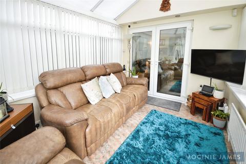 3 bedroom bungalow for sale, Hampton Crescent East, Cardiff