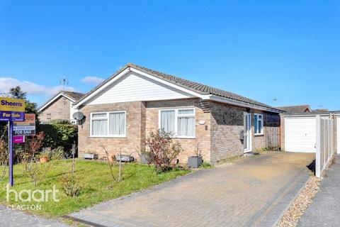 3 bedroom detached bungalow for sale, Orchard Drive, Frinton-On-Sea