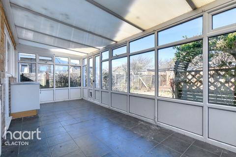 3 bedroom detached bungalow for sale, Orchard Drive, Frinton-On-Sea