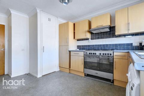 3 bedroom detached bungalow for sale, Orchard Drive, Frinton-On-Sea