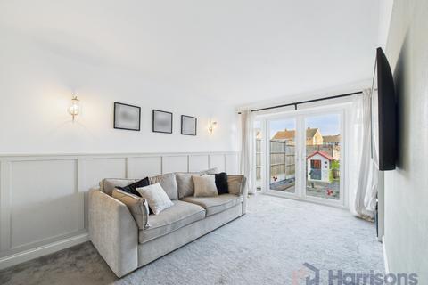 3 bedroom semi-detached house for sale, Minterne Avenue, Sittingbourne, Kent, ME10 1SE