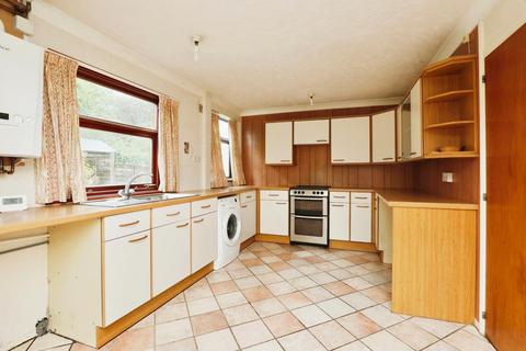 68 Hazlebarrow Drive, Sheffield, S8 8AS
